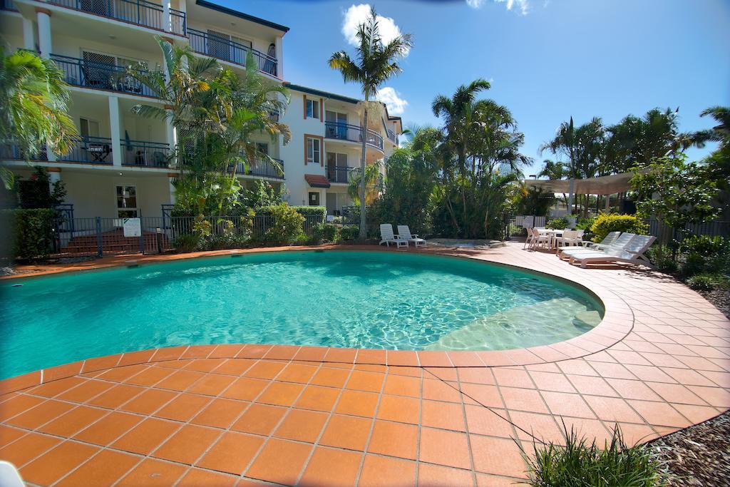 Blue Water Bay Villas โกลด์โคสต์ ภายนอก รูปภาพ