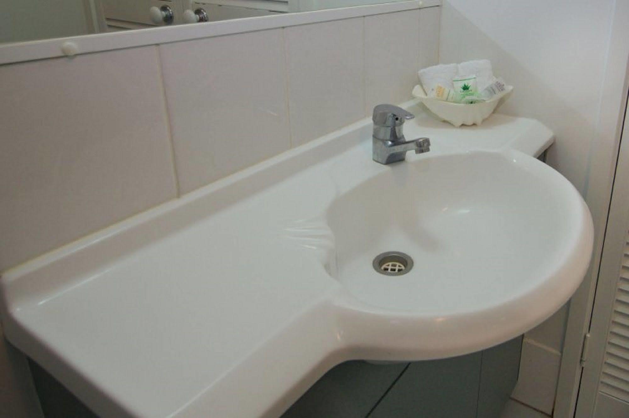 Blue Water Bay Villas โกลด์โคสต์ ภายนอก รูปภาพ
